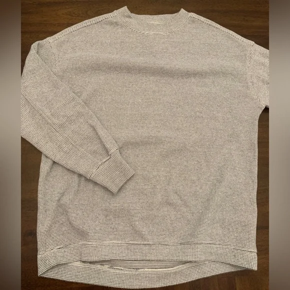 Aerie Getaway Waffle Crewneck Sweatshirt Women’s XS Oversized White Blue Knit - Picture 1 of 3